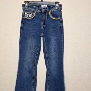 Angel Women's Decorative and Flare Leg Jeans, Size 3/24